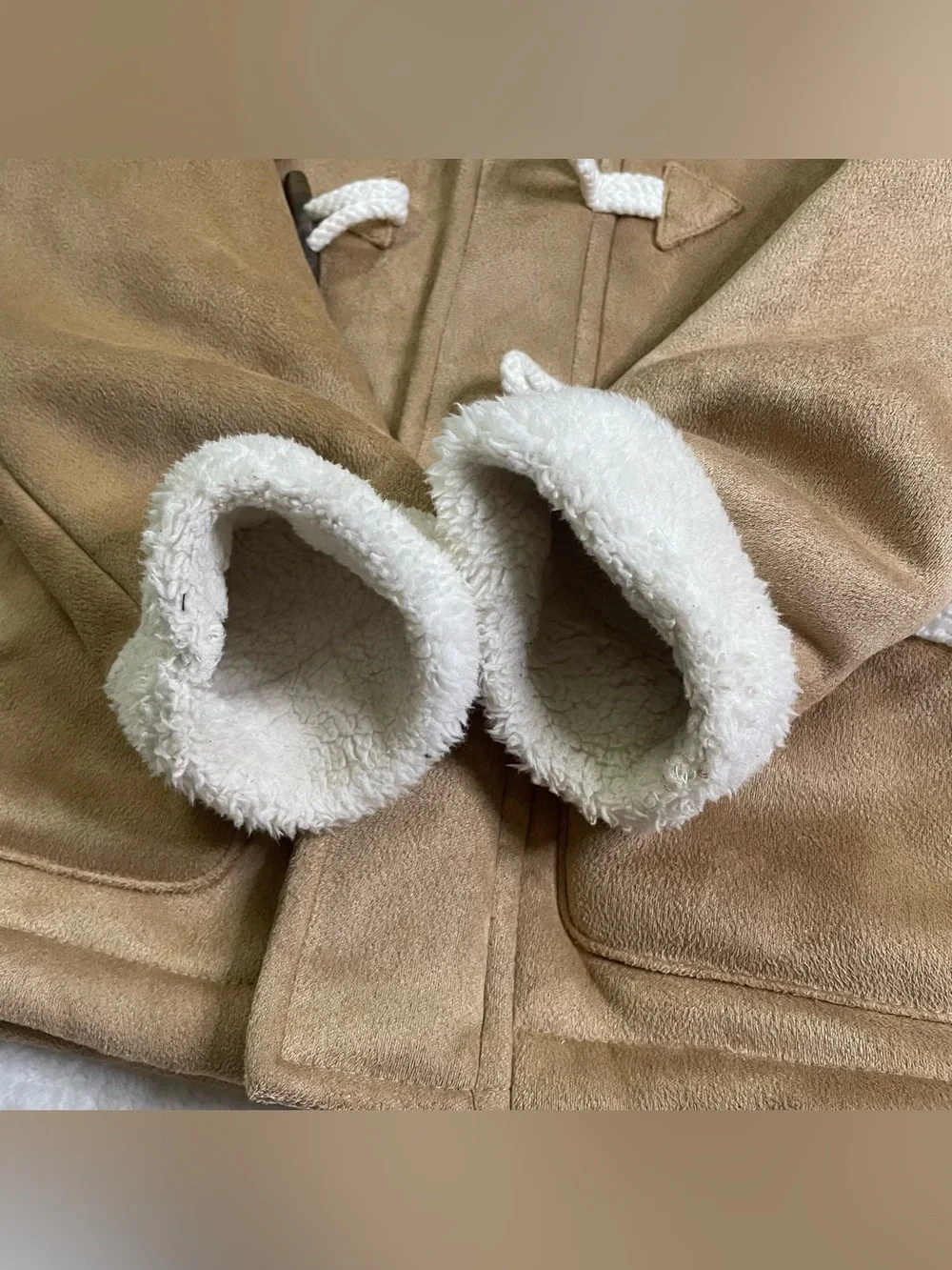 Gymboree Fleece Lined Faux Sherpa Jacket with Rope Clasps size 2T